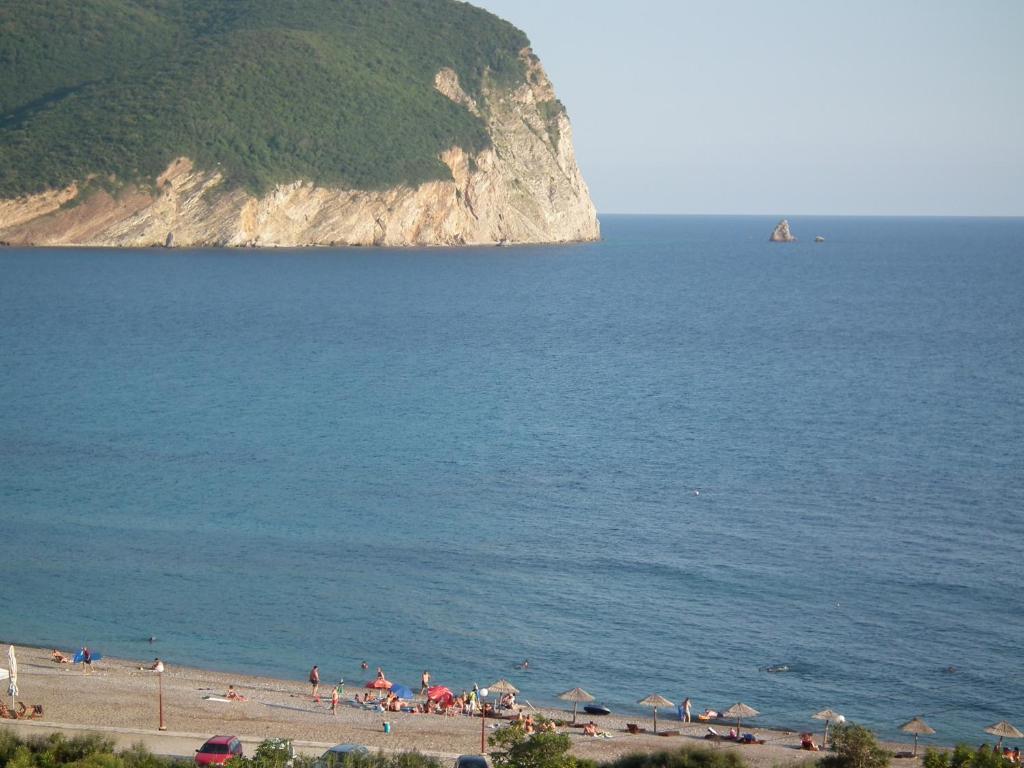Castellamare Residence Petrovac Habitación foto